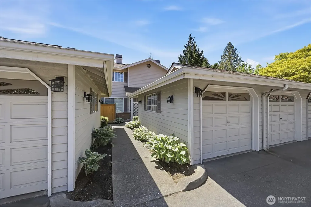 19620 80th Avenue W Edmonds WA 98026