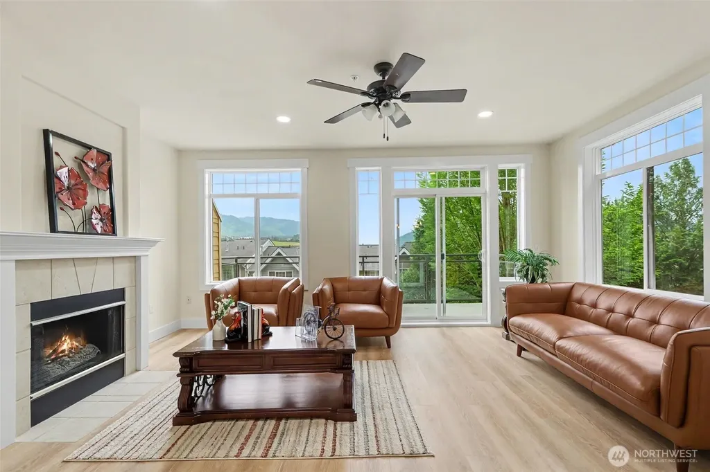23300 SE Black Nugget Road Issaquah WA 98029