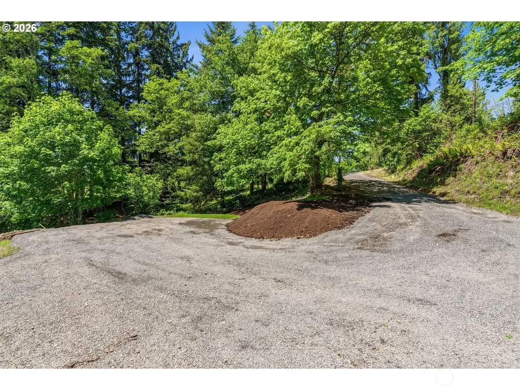 2530 Mt Brynion Road Kelso WA 98626