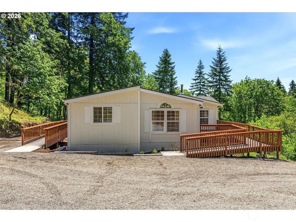 2530 Mt Brynion Road Kelso WA 98626