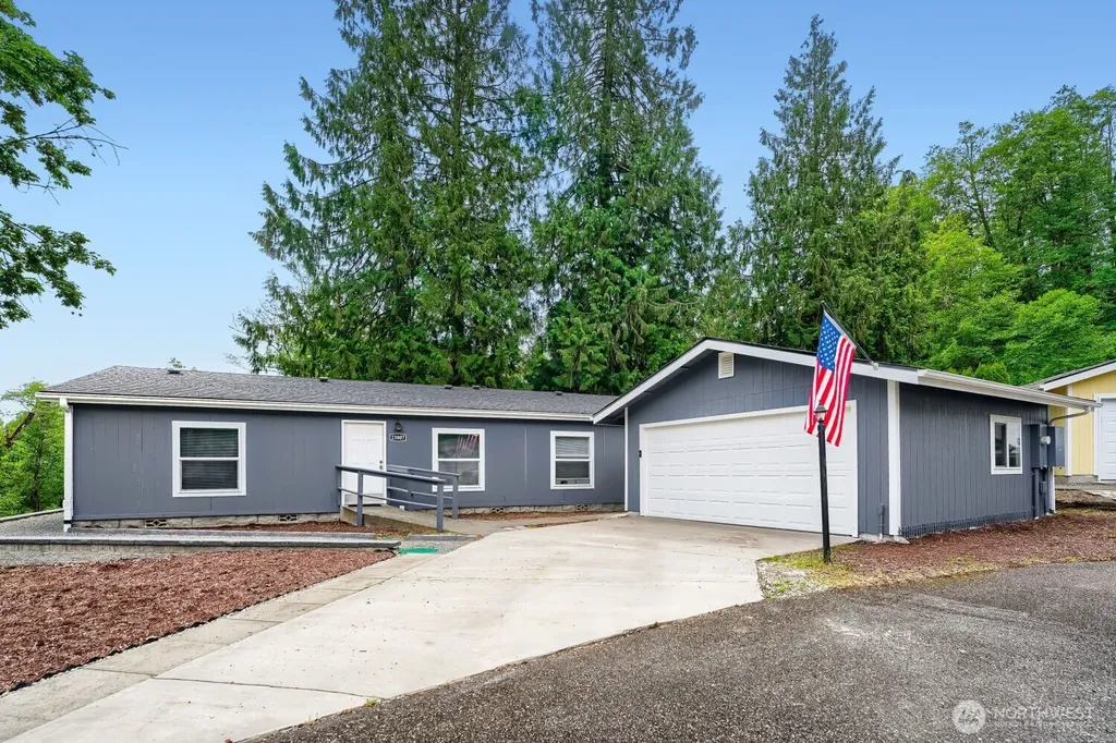 23807 67th Street E Buckley WA 98321