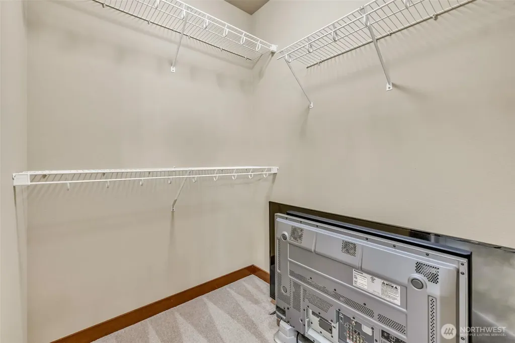 10787 Armada Avenue NW Silverdale WA 98383