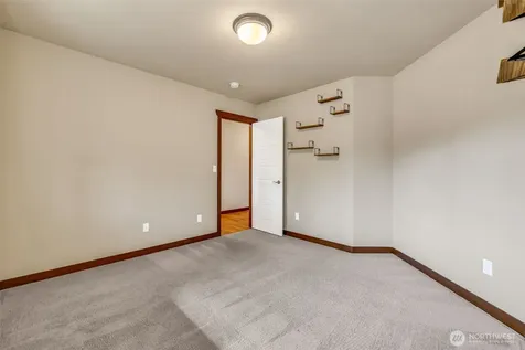 10787 Armada Avenue NW Silverdale WA 98383