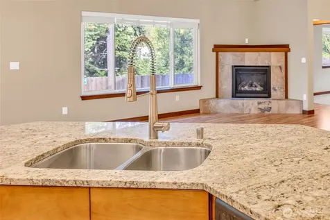 10787 Armada Avenue NW Silverdale WA 98383