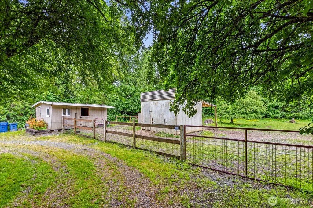 24522 Cromwell Road Monroe WA 98272