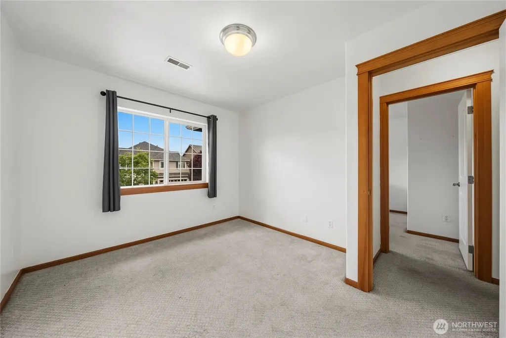 22625 SE 271st Street Maple Valley WA 98038
