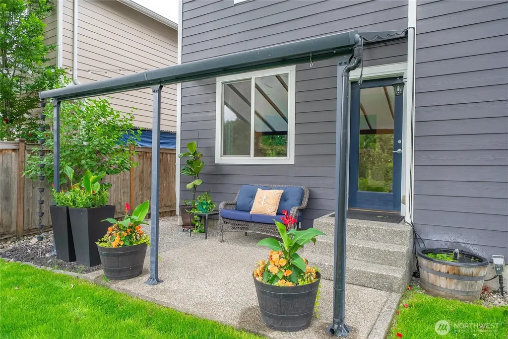22625 SE 271st Street Maple Valley WA 98038