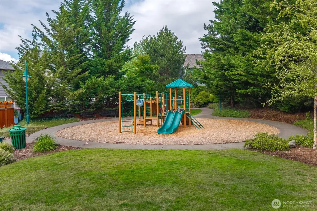 22625 SE 271st Street Maple Valley WA 98038
