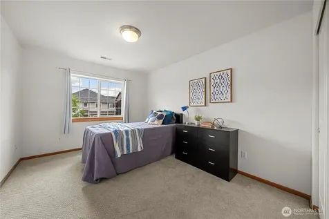 22625 SE 271st Street Maple Valley WA 98038