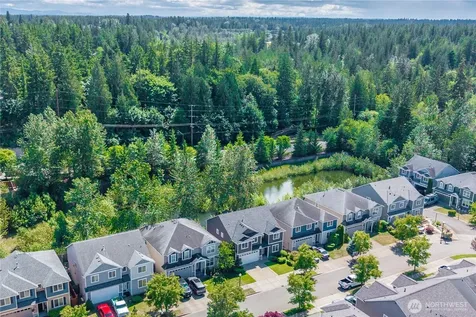 22625 SE 271st Street Maple Valley WA 98038