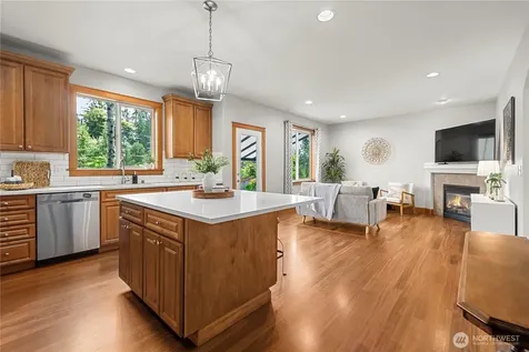 22625 SE 271st Street Maple Valley WA 98038