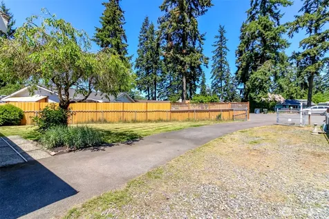 110 157th Street E Tacoma WA 98445