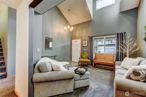 1523 151st Street SW Lynnwood WA 98087