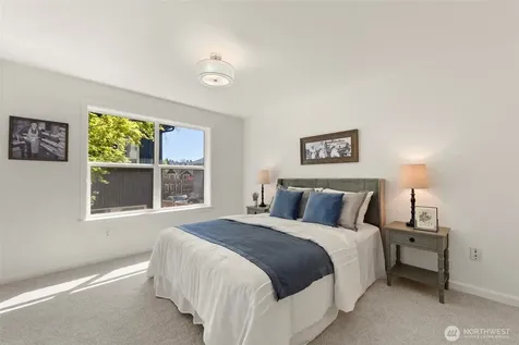 3425 21st Avenue W Seattle WA 98199