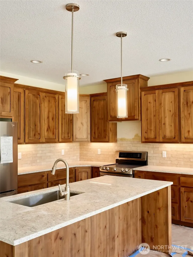 143 Gassman Road Castle Rock WA 98611