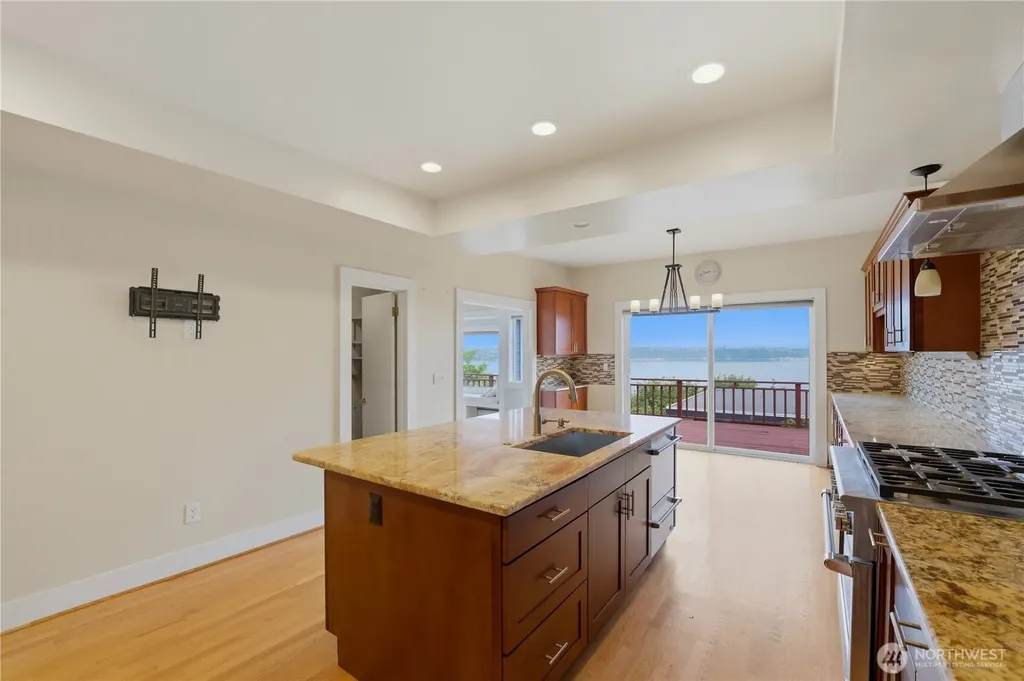 3716 N 39th Street Tacoma WA 98407