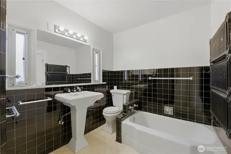 3716 N 39th Street Tacoma WA 98407