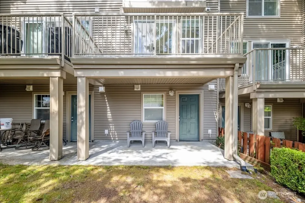 15325 SE 155th Place Renton WA 98058