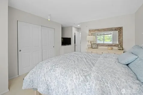 15325 SE 155th Place Renton WA 98058