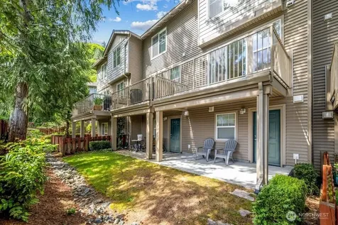 15325 SE 155th Place Renton WA 98058