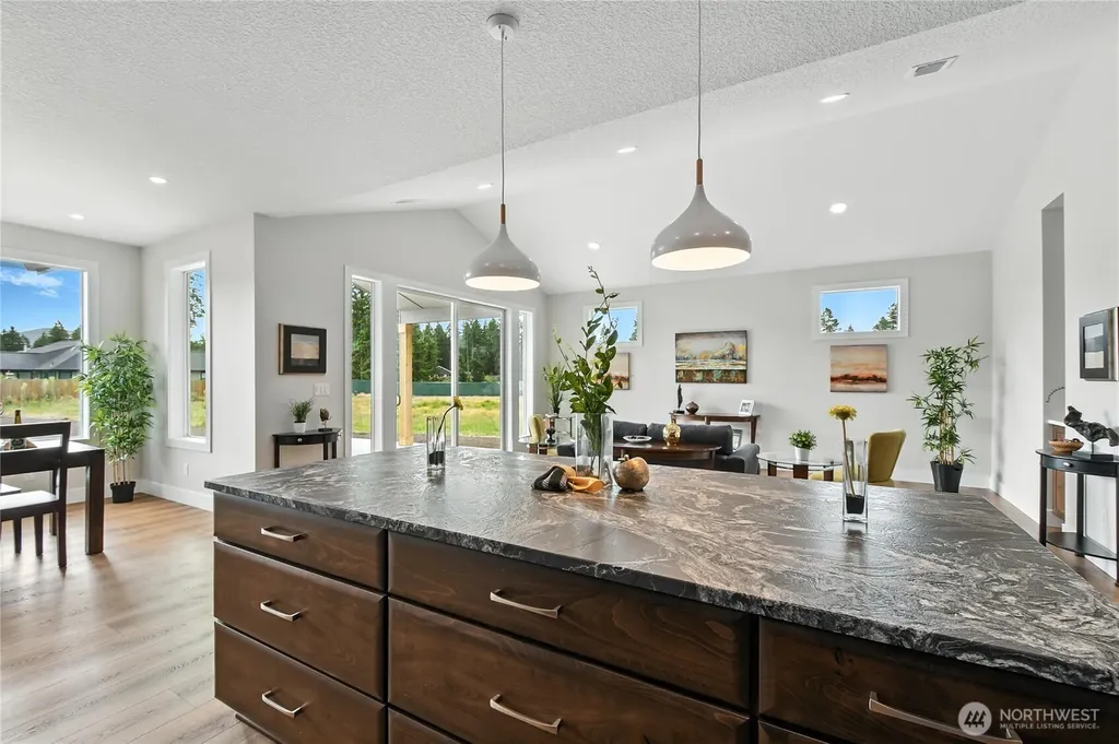 121 Gassman Road Castle Rock WA 98611