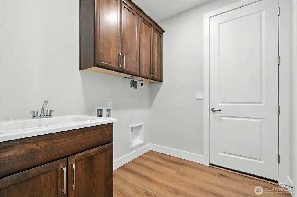 121 Gassman Road Castle Rock WA 98611