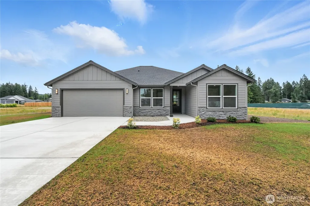 121 Gassman Road Castle Rock WA 98611
