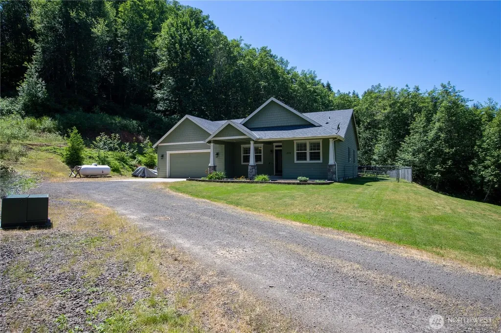 272 Trout Lakes Road Castle Rock WA 98611