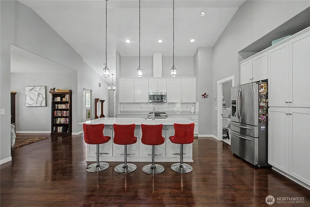 272 Trout Lakes Road Castle Rock WA 98611