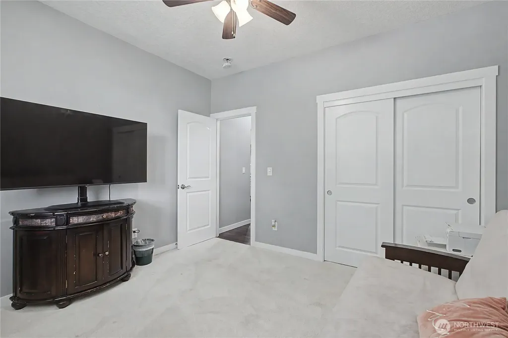 272 Trout Lakes Road Castle Rock WA 98611
