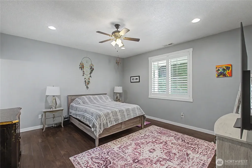 272 Trout Lakes Road Castle Rock WA 98611
