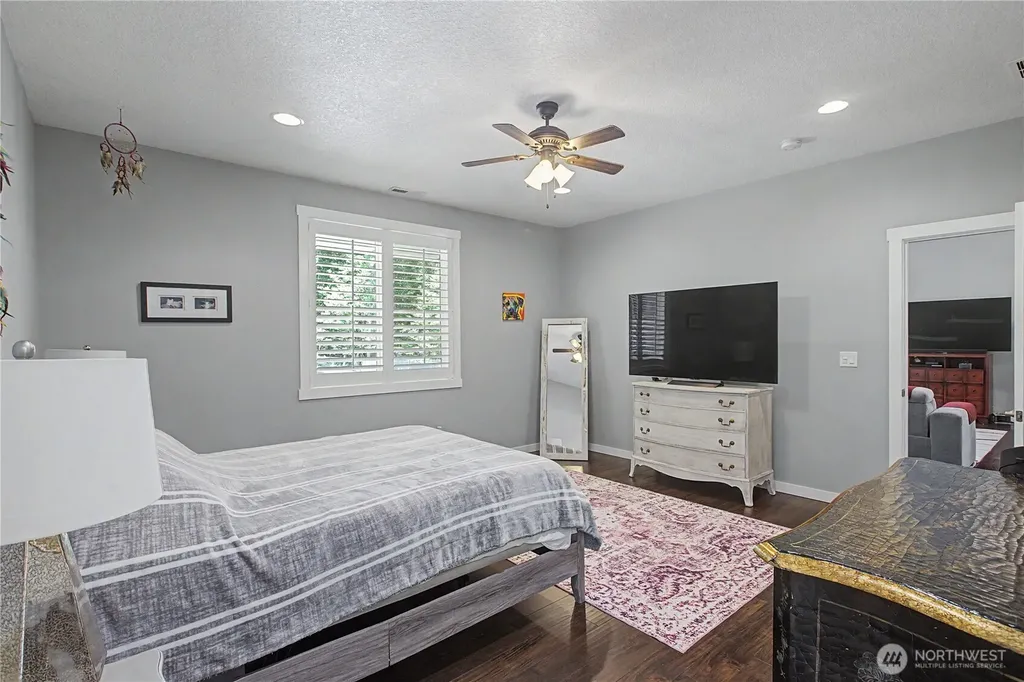 272 Trout Lakes Road Castle Rock WA 98611