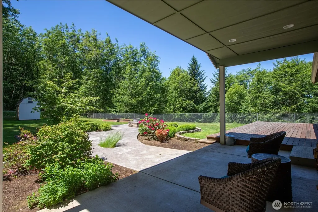 272 Trout Lakes Road Castle Rock WA 98611