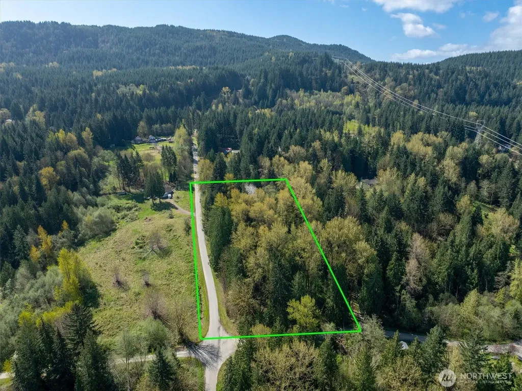 17512 260th Avenue SE Monroe WA 98272