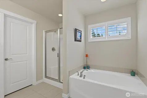 24211 SE 258th Way Maple Valley WA 98038