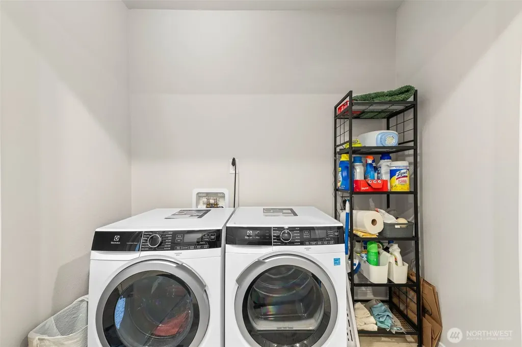 8794 Corona Court NE Lacey WA 98516