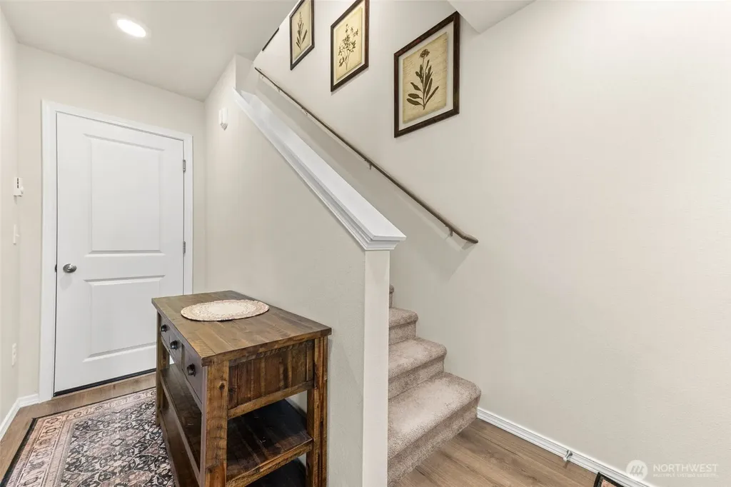 8794 Corona Court NE Lacey WA 98516