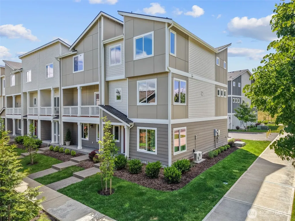 8794 Corona Court NE Lacey WA 98516