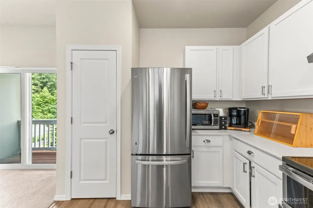 8794 Corona Court NE Lacey WA 98516