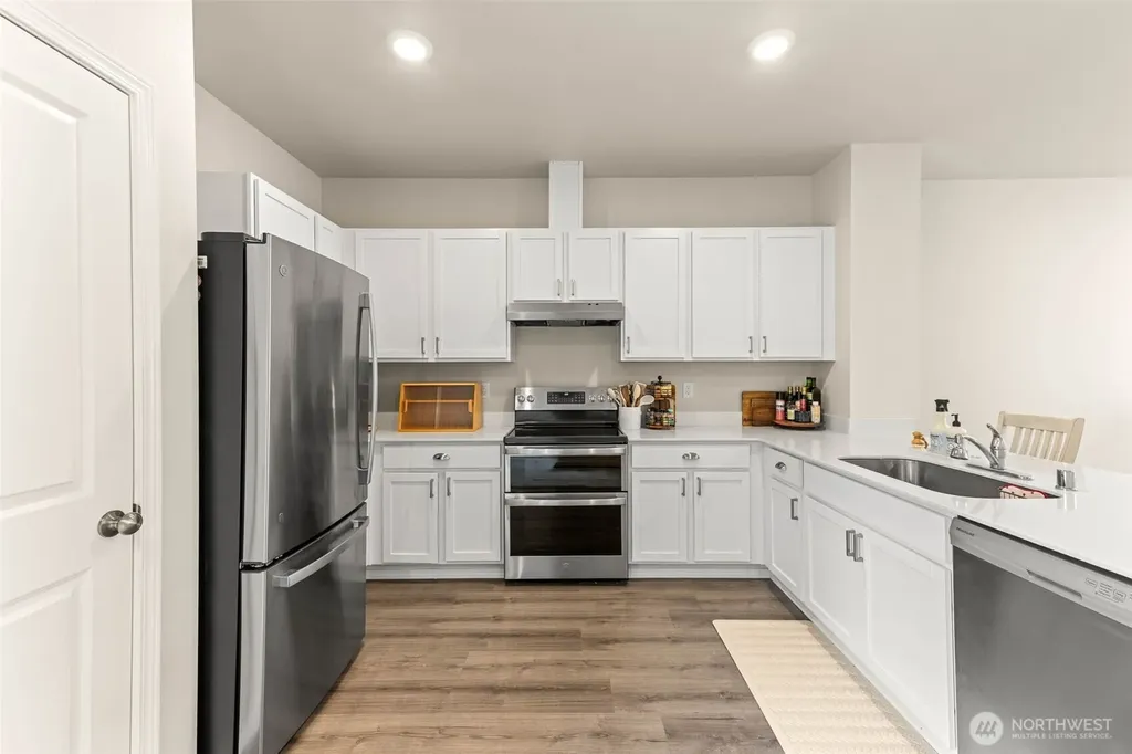 8794 Corona Court NE Lacey WA 98516
