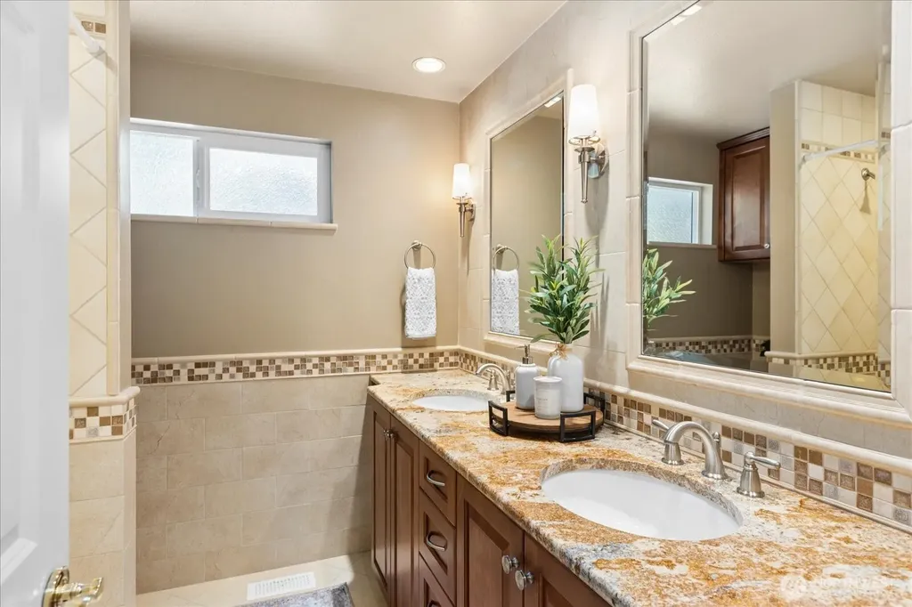 18107 85th Place W Edmonds WA 98026