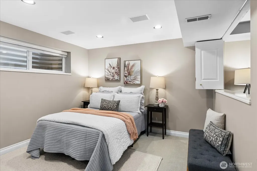 18107 85th Place W Edmonds WA 98026