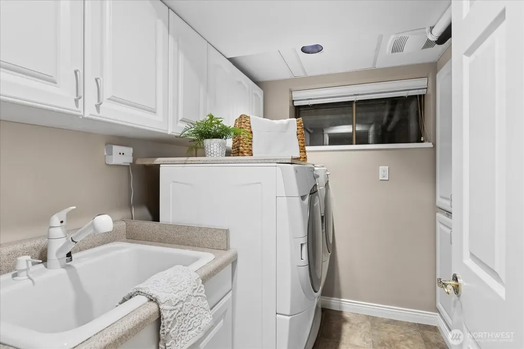 18107 85th Place W Edmonds WA 98026