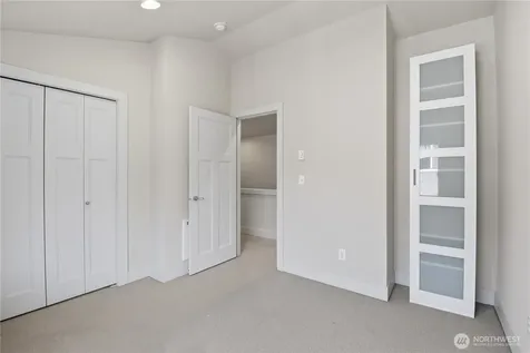 723 N 95th Street Seattle WA 98103