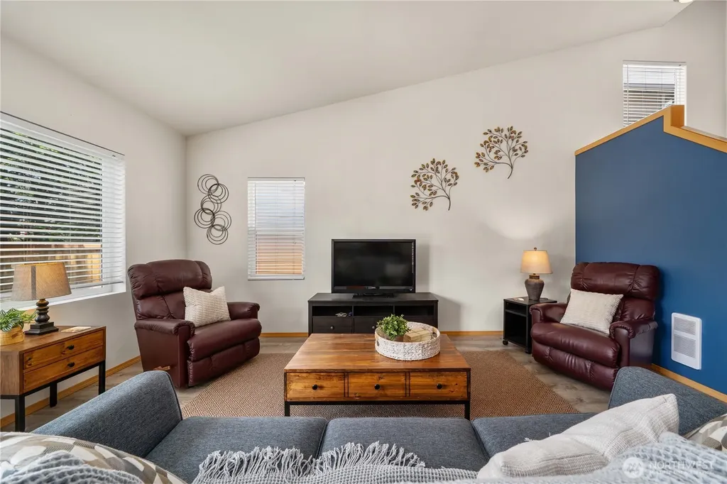 28221 241st Avenue SE Maple Valley WA 98038