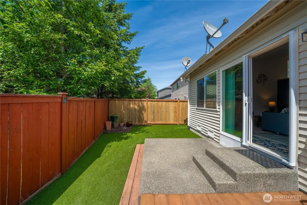 28221 241st Avenue SE Maple Valley WA 98038
