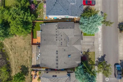 28221 241st Avenue SE Maple Valley WA 98038