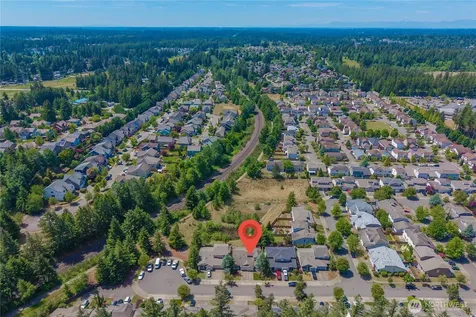28221 241st Avenue SE Maple Valley WA 98038