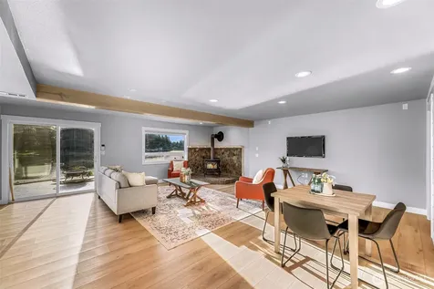 31259 E Lake Morton Drive SE Kent WA 98042