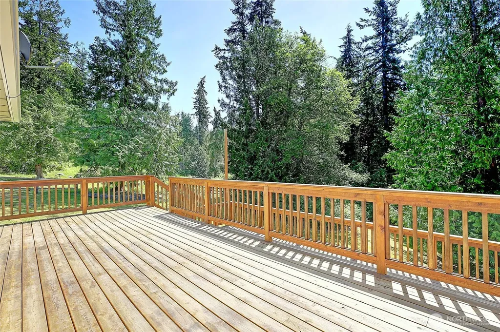 16306 80th Avenue NW Stanwood WA 98292